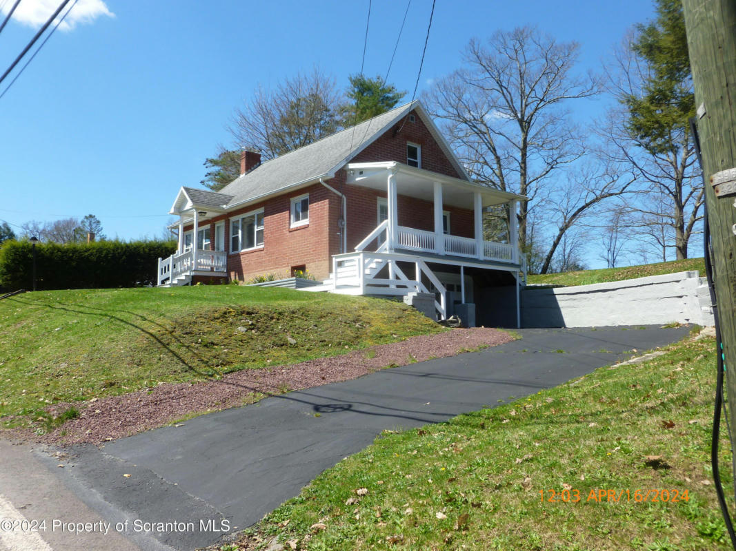 178 E OVERBROOK RD, SHAVERTOWN, PA 18708, photo 1 of 56